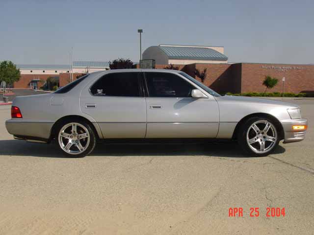 レクサス 1989 LS400 ホワイト
